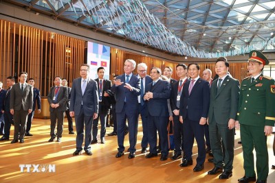 Việt Nam thúc đẩy các dự án khí LNG với Nga