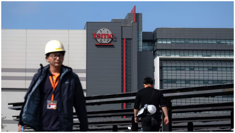 Kỹ sư bán dẫn được săn đón, có nơi thưởng tới 1.500% lương cơ bản