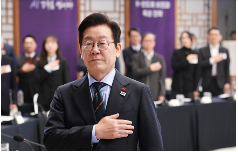 Hàn Quốc chi gần 500 tỷ USD xây 10 nhà máy bán dẫn